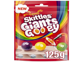 UK 🇬🇧 - Skittles Fruits Giants Gooey.