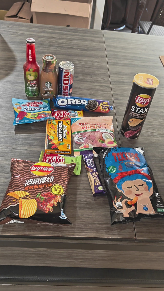 Mini Mystery Snack Box (10-14 Snacks & Drinks)